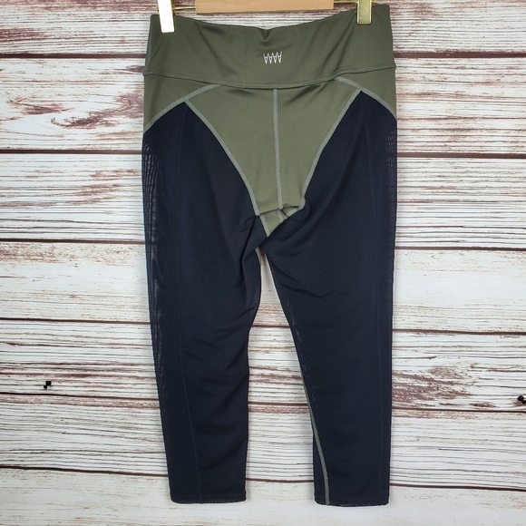 Wicked Weasel Womens Medium Sexy Reveal 742 Khaki/Green Mesh Crop Leggings  #209 - Picture 6 of 9